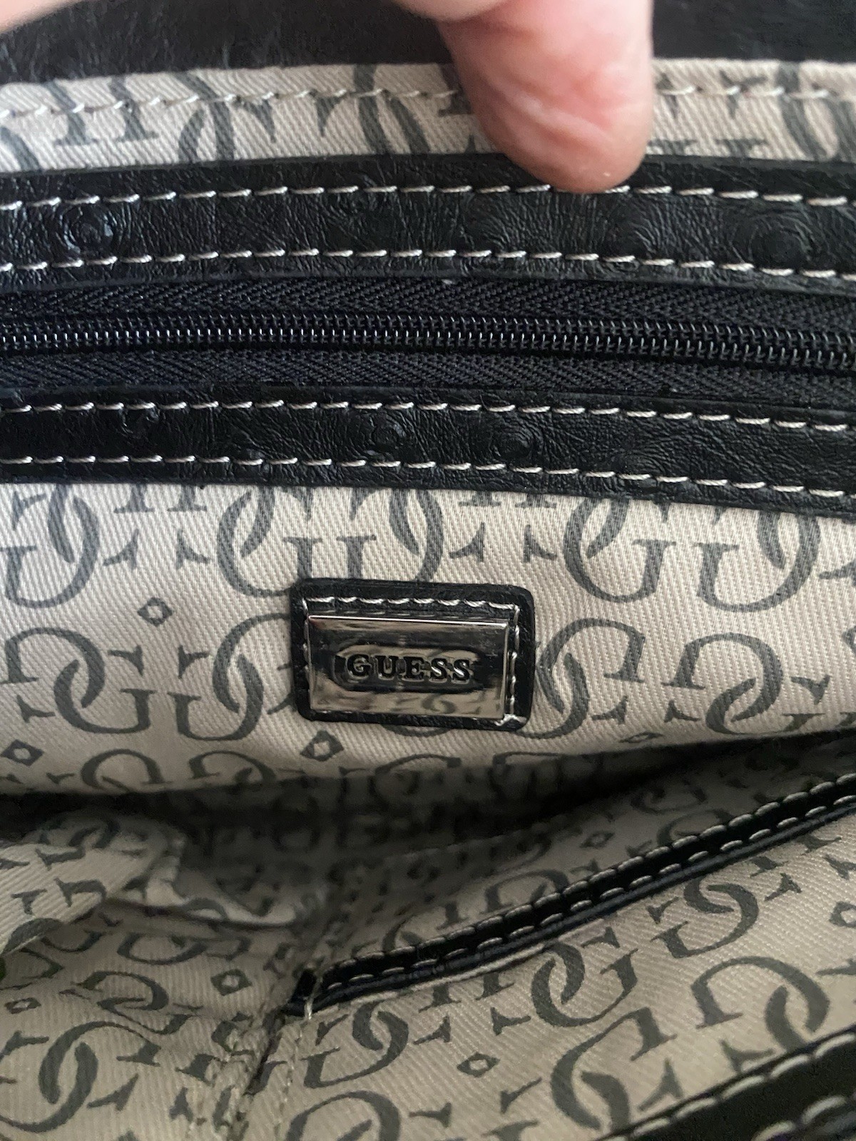 Vintage Guess Bolsa Shoulderbag Python Embossed L… - image 6