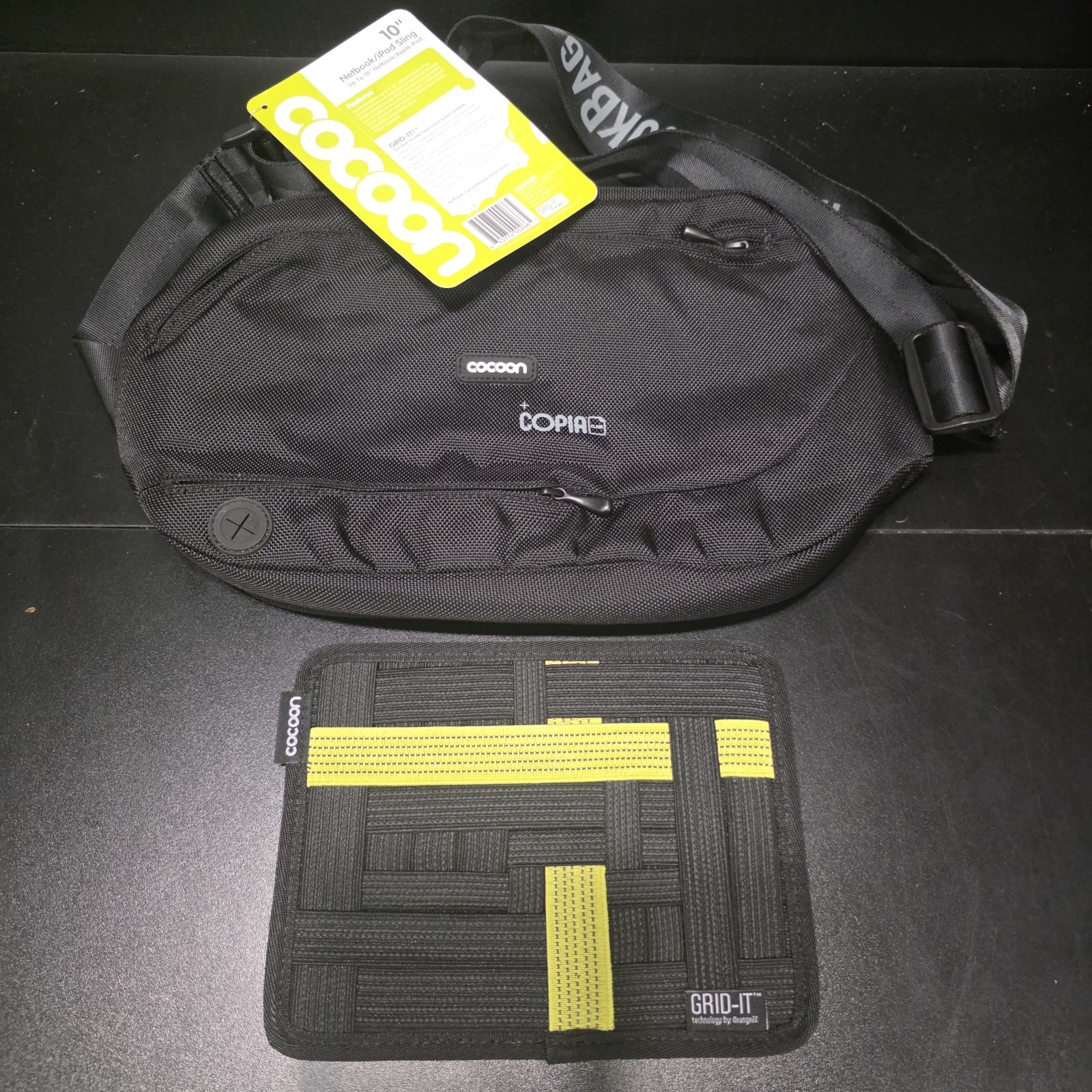 Cocoon Copia 10 Netbook iPad Sling Bag Black GRID-IT Organiz