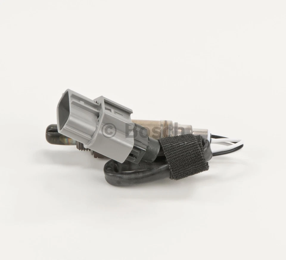 Bosch Oxygen Sensor 15971 For Nissan Altima 2000-2001 - Image 3 of 4