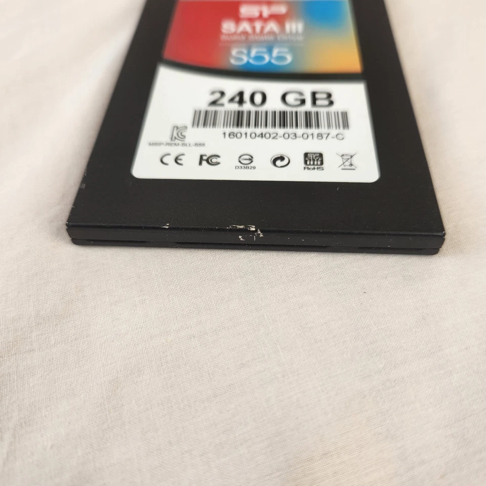 Silicon Power Slim S55 240 GB SATA III 2.5 in Solid State Drive - Image 4 of 4