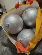 3 Giant Glitter 20cm Bauble Ball Christmas. BNWT Decorations Tree. Silver.