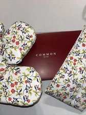 Oven Mitt & Apron GIFT Set Thornbush Patter Chef Luxury Cooking Gift