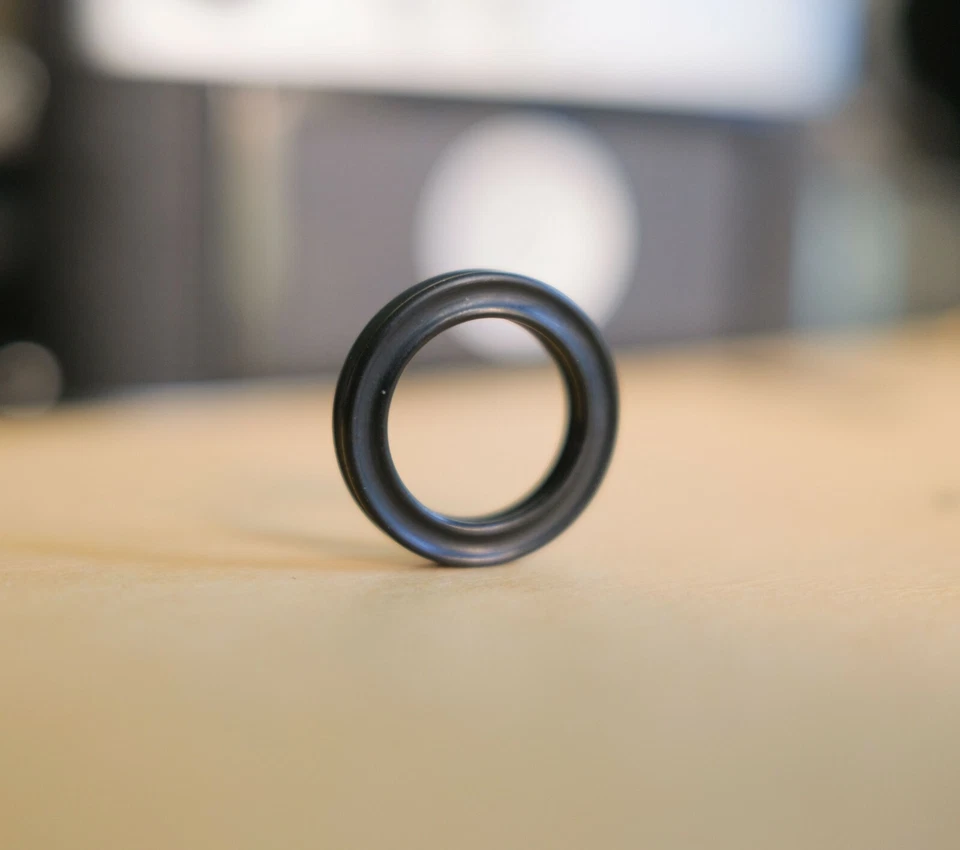 (2x) Rubber Eyepiece Guards Leica M Film/Analog Camera Viewfinder - Image 3 of 3