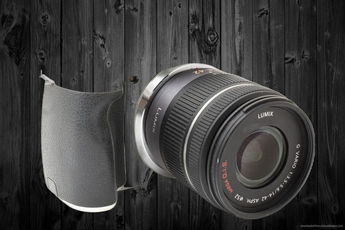 Panasonic LUMIX DMC-G5 G VARIO 14-42 45-150 Digital Camera Panasonic LUMIX DMC-G5 G VARIO 14-42 45-150 Digital Camera