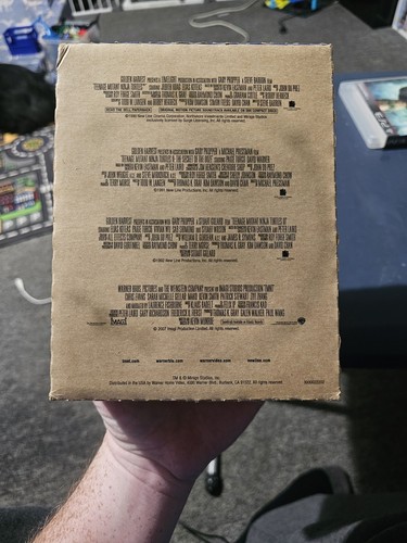 Teenage Mutant Ninja Turtles 25th Anniversary Collector's Edition Bluray - Picture 2 of 20