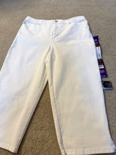 Women's Gloria Vanderbilt Amanda White Capri Jeans Classic Rise Size 14