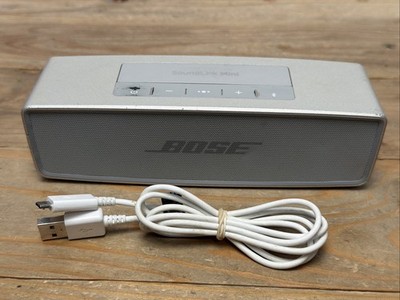 Bose SoundLink Mini II Special Edition   Bluetooth Speaker   Triple Silver Used