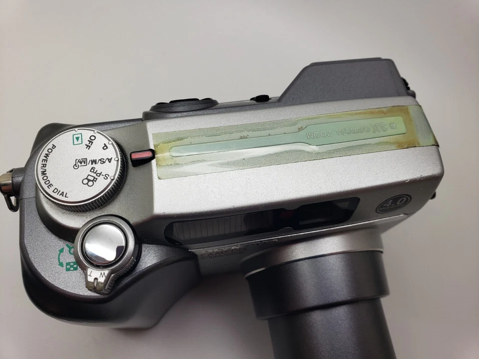 VGC Boxed Working Retro Olympus C-4000 Zoom Digital Compact Camera 4MP CCD - Image 3 of 4