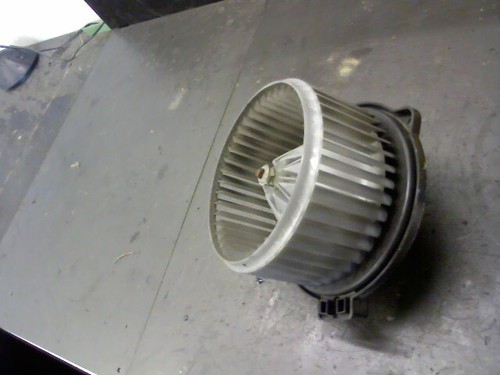 Ventilateur de Chauffage DENSO 194000-5102 9T Mitsubishi Space Wagon GDI N50 110 - Photo 3/3