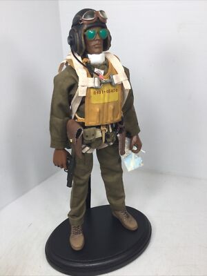 1/6 GI JOE CUSTOM TUSKEGEE FIGHTER PILOT “REDTAILS” WW2 PARACHUTE