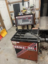 Coats 1001 Computer Wheel Balancer Has A Little Dust But Hardly Used Like New
