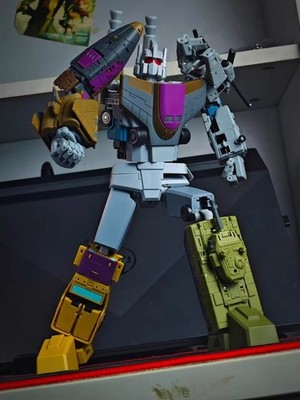 In Hand! New Magic Square Bruticus Combiner MS 51R-55R Set of 5 Action Figure