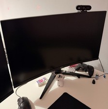 AOC Gaming C32G2ZE - 32 Inch FHD Curved Monitor, 240Hz, AMD Freesync. FREE P&P