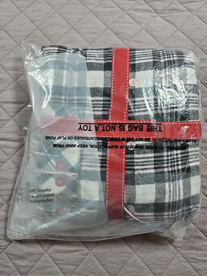 Conjunto de pijama Charter Club de franela a cuadros blanco y negro embalado con etiquetas talla XL Foto 4 de 4