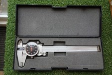 BOXED LINEAR PRECISION DIAL CALIPER