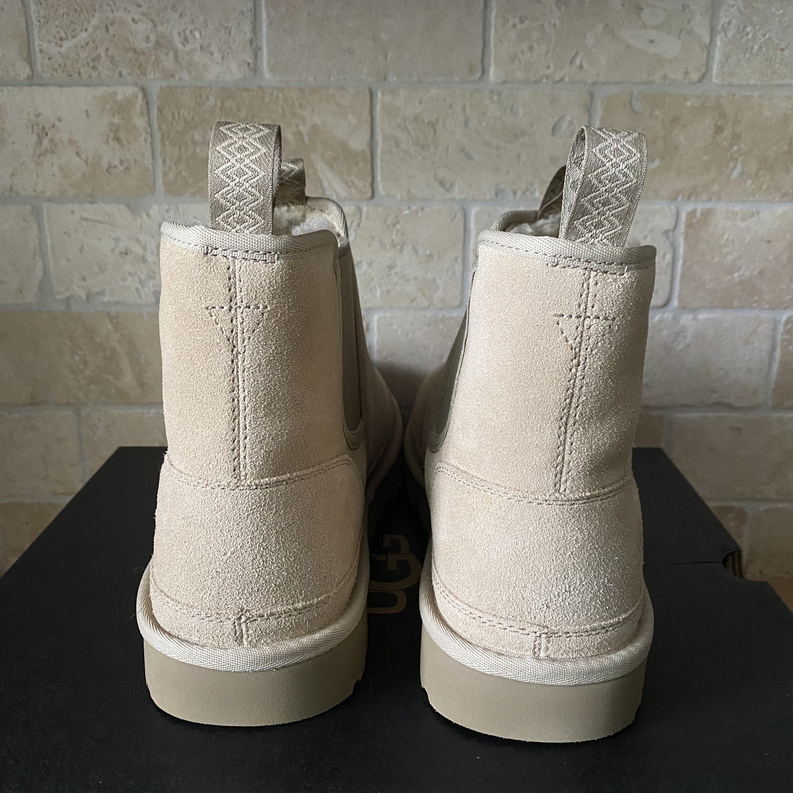 UGG NEUMEL CHELSEA MUSTARD SEED SUEDE WOOL  ANKLE MINI BOOTS MEN SIZE US 14 image 6
