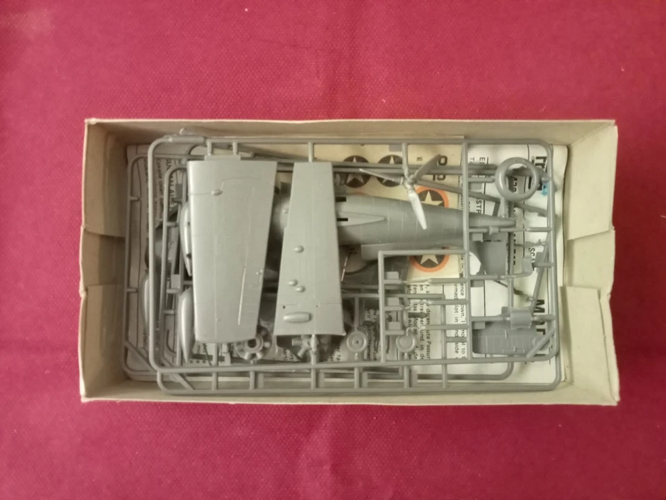 Wildcat Mk.IV Carrier-Fighter - SCALA 1/72 Frog F432 - Immagine 3 di 4