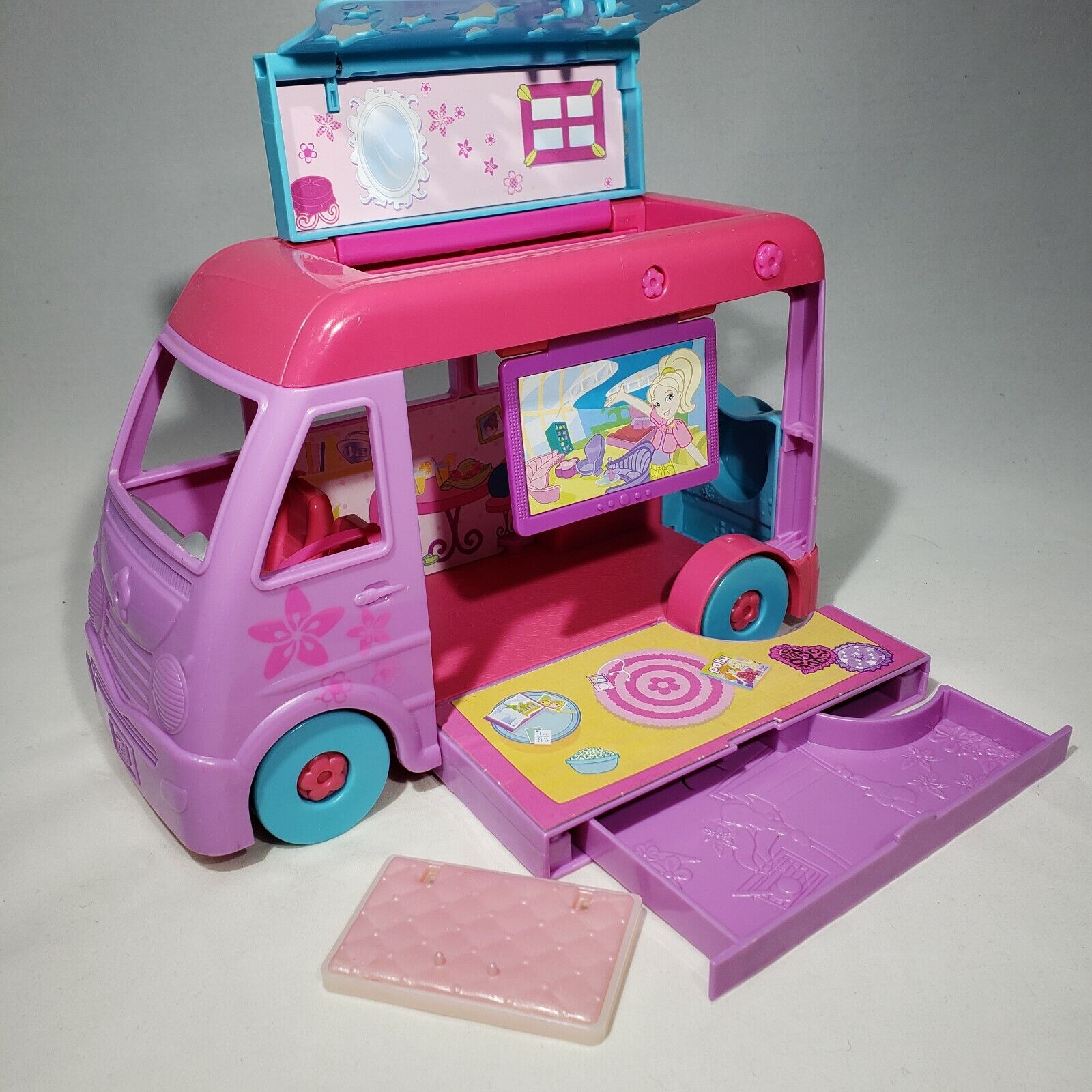 Polly Pocket - Playsets Antigo Completo - Trailler Pop Up Glamper Vehicle e  Pop Up Destinations, Brinquedo Mattel Usado 82983707