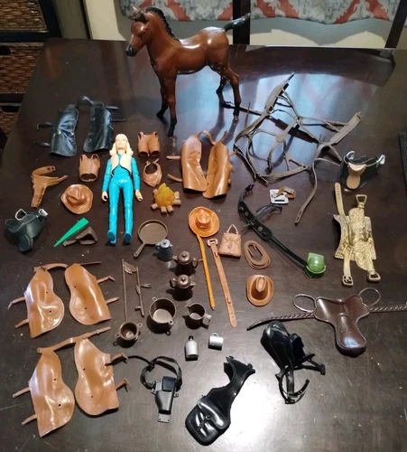 Vintage Marx Johnny West / Jane Doll w/ Thundercolt & Various Accessories Lot