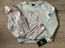 Girls Under Armour camo heart crewneck sweatshirt matching leggings size 5 NWT