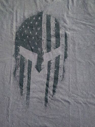 T-shirt graphique casque Spartan Warrior taille XL drapeau patriotique américain - Photo 1 sur 9