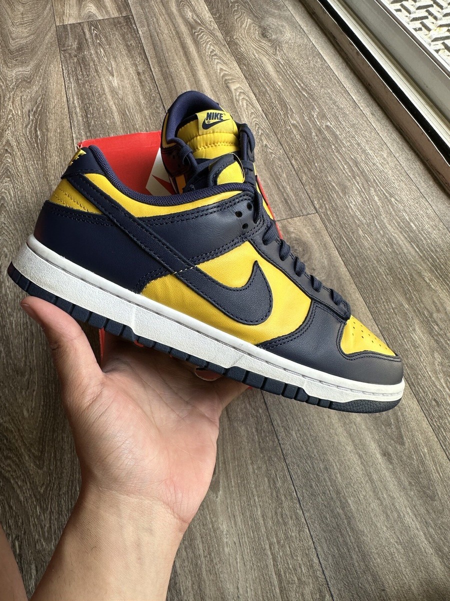 dunk low michigan gs