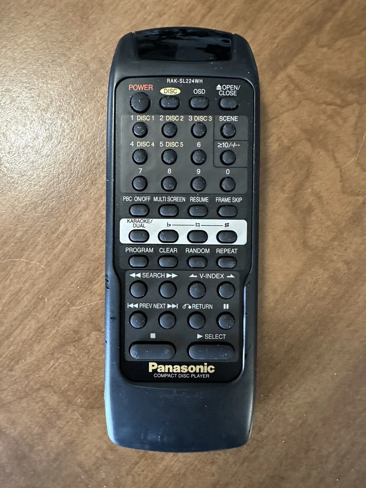 Panasonic SL-VM525 Video CD Changer Karaoke Vintage with Remote and Manual!! - Image 2 of 4