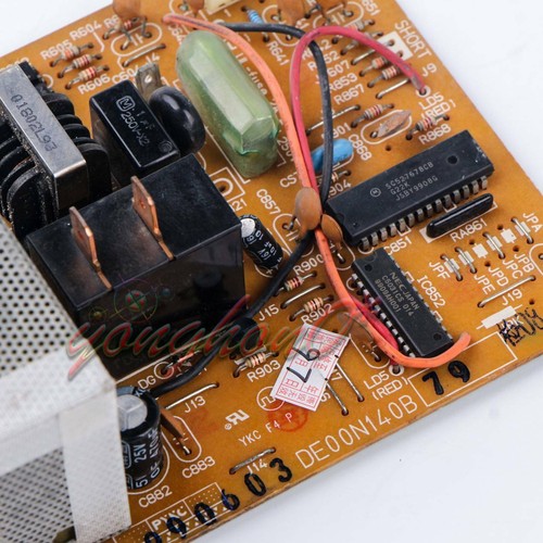 Eine gebrauchte Mitsubishi Klimaanlage Computer Platine DE00N140B SE76A716G01 A - Bild 3 von 12