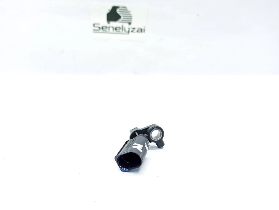 Audi A1 2024 Rear right rear ABS brake sensor WHT003863B UKO14678 Foto 2 de 4