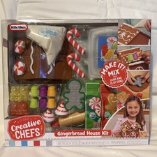 Little Tikes Creative Chefs Gingerbread House Kit, Make Mix Icing, Play Sand