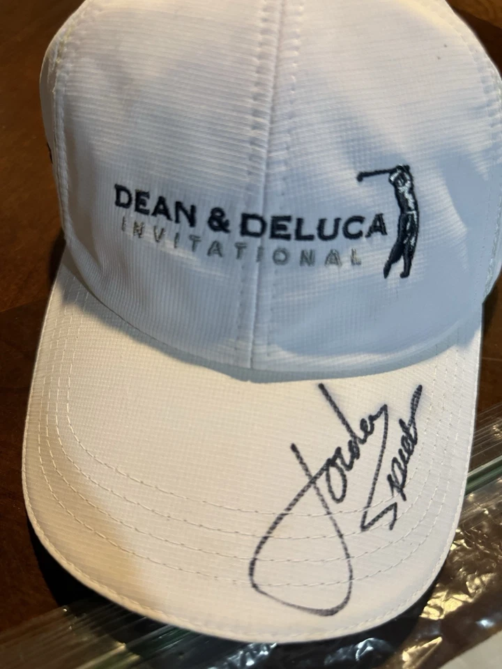 1 de 1 Jordan Spieth firmado el día que ganó el PGA Tour Dean & Deluca 29/05/16 Foto 2 de 4