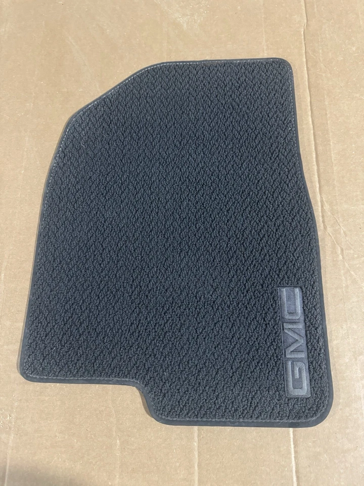 2020 - 2024 GMC Sierra 2500 3500 原始设备制造商工厂地毯地板垫 — 第 2/4 张图片
