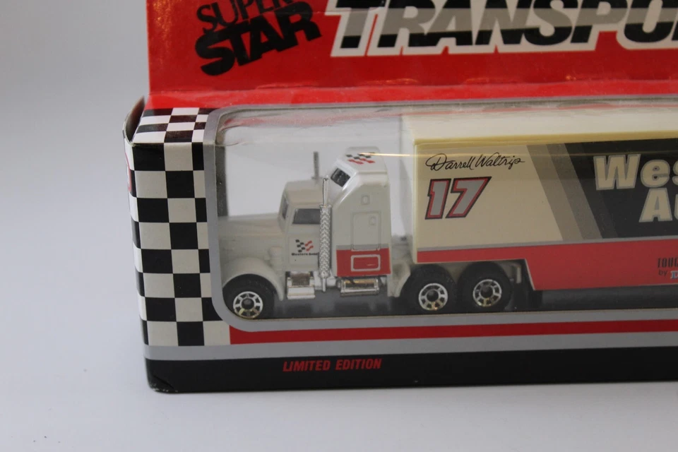 Western Auto Darrell Waltrip #17 Racing 1991 Matchbox Super Star Transporters. Foto 4 de 4