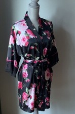 Linea Donatella Women's Luxury Floral Print Lace Trim Wrap Robe NWT L/XL 10-12