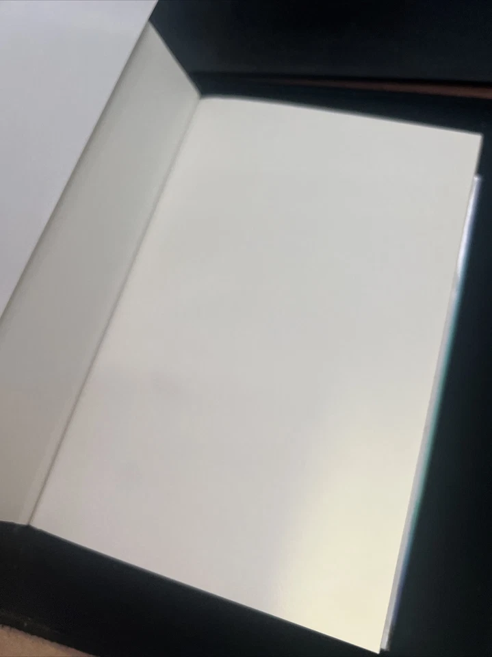 Love 101 : To Love Oneself Is the Beginning of a Lifelong Romance 1995 (HCDJ) G9 - Image 3 of 4