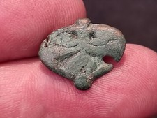 Roman bronze belt mount decoration found in Britain in uncleaned condition LA84d