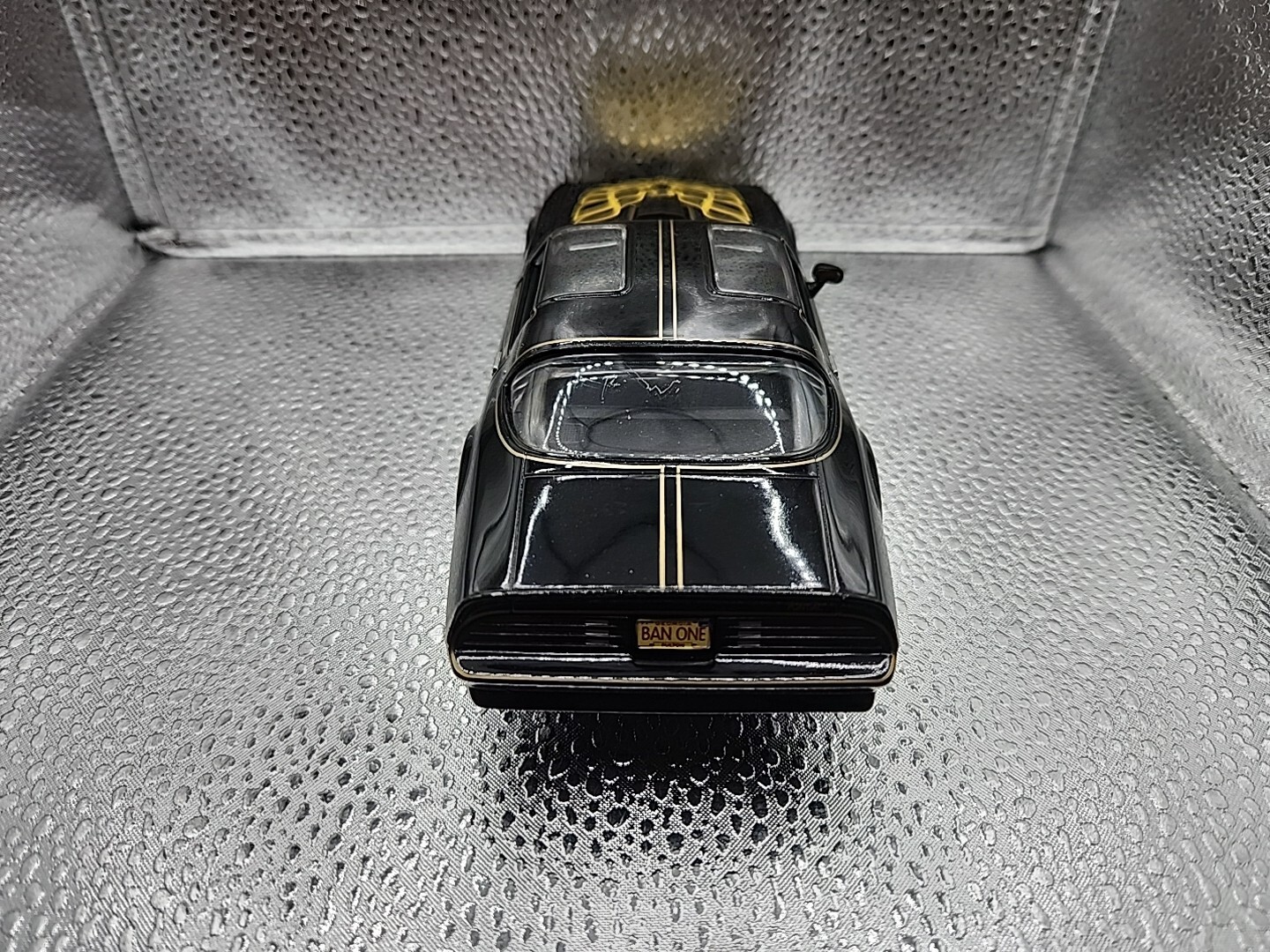 Picture 11 of 16