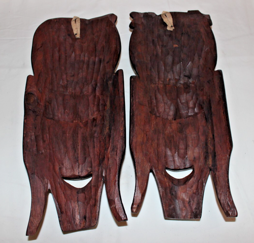 Pair Vintage Hand Carved African Wall Art Tribal Masks Mahogany 16.5” Tall - Picture 6 of 8