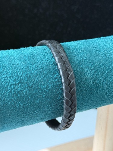 John Hardy Naga Dragon Men's Silver Black Leather Bracelet with Sapphire Eyes - Picture 2 of 5