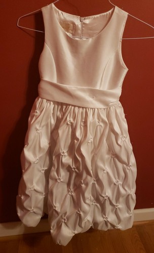 American Princess White Flower Girl or 
