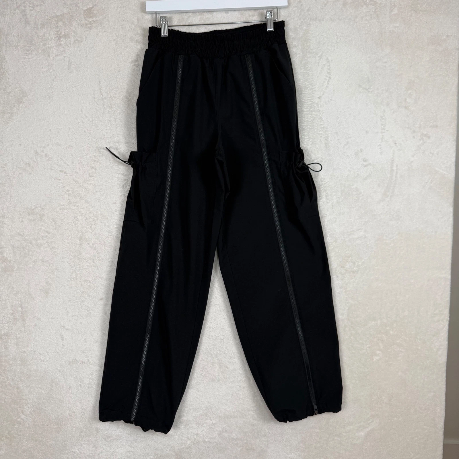 Athleta Stay Fly Pant Black Cargo Techwear Parachute Gorpecore Y2K XS Oversized