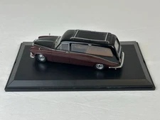 Rare Oxford Daimler Hearse Black / Claret Ds007  1:43 Boxed
