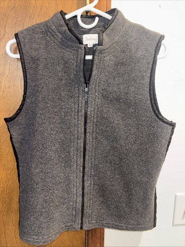 Neiman Marcus Dark Gray Zip Vest Large
