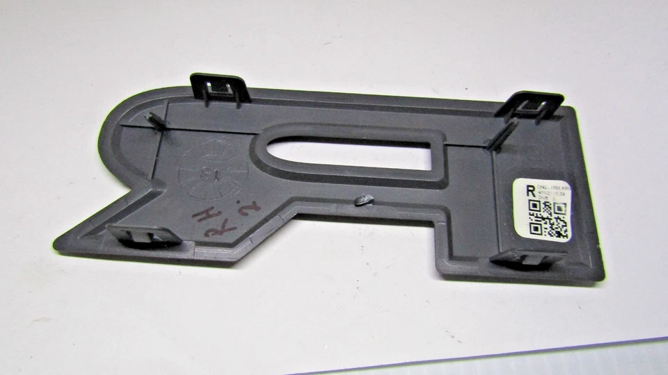 19-23 RAM 2500 3500 4500 5500 GRILLE EMBLEM NAME PLATE 68358570AA Matte Black - Image 4 of 4