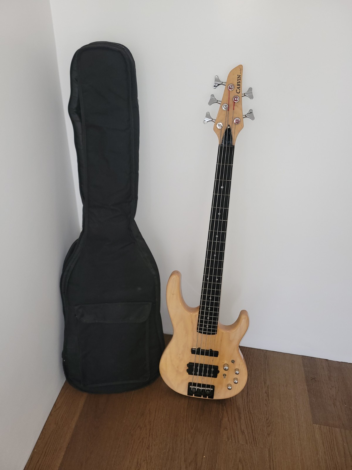 Carvin Bass Guitar 5-String 