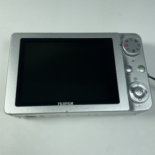 Fujifilm FinePix J100 10.0MP Compact Digital Camera Tested+Charger, 3x Batteries - Picture 6 of 19
