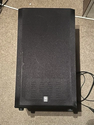 Altoparlante subwoofer Yamaha Yas-70 usato buone condizioni.