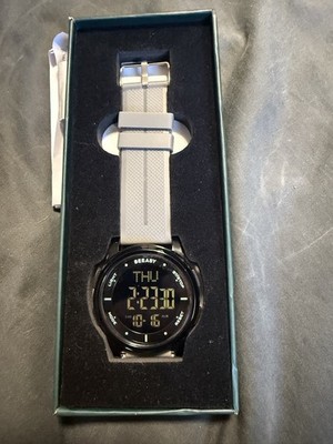 Beeasy Digital Watch Waterproof with Stopwatch Alarm Countdown Black Dial 
