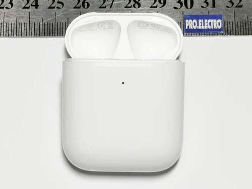 Original:Battery boitier APPLE Airpods 2ème A1938 EMC 3185 - Parfait état - Photo 6 sur 10
