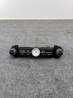 Temperature AC Control With Bezel Vents And Clock OEM 2011 2013 Hyundai Equus 